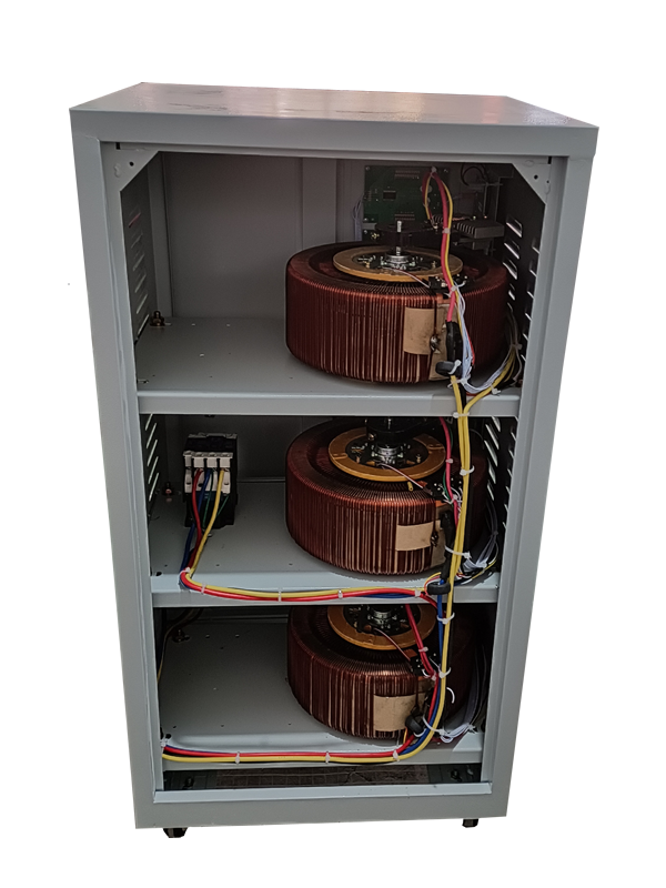 Régulateur d’affichage numérique SVC / 20kva